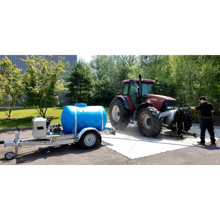Nettoyeur HP sur remorque avec citerne 1000 L